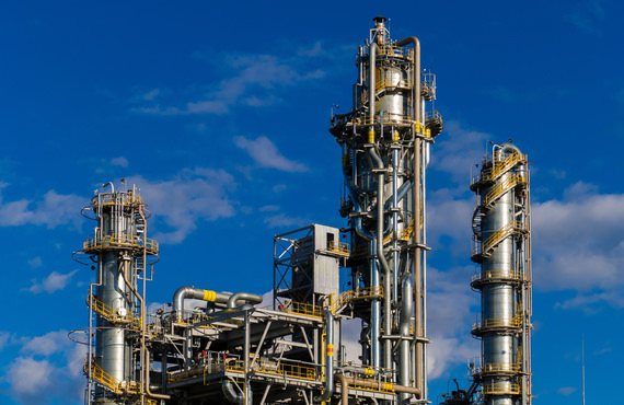 The production of sulphuric acid from elemental sulphur is a delicate process that must be completed in a safe manner.