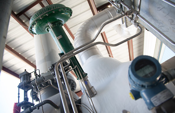 The gas stream, coming from the de-methanizer unit, has various hydrocarbons entrained in the fluid. The gas stream, coming from the de-methanizer unit, has various hydrocarbons entrained in the fluid.